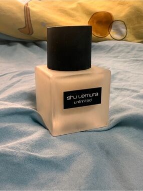 Shu Uemura Unlimited Foundation - fair Beige